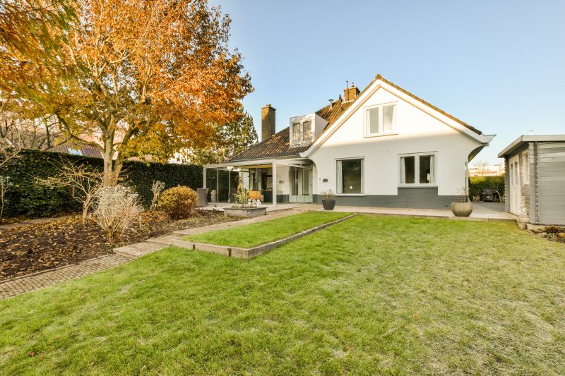 Leaf Cleanup Service in Ventura County, CA